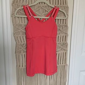 Lululemon pink work out top